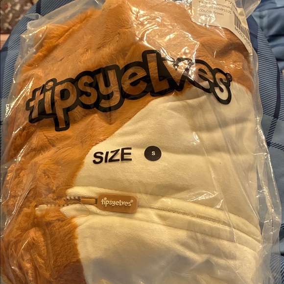 NWT Tipsy Elves Kangaroo men’s Jumpsuit costume with Joey size small - Picture 6 of 6